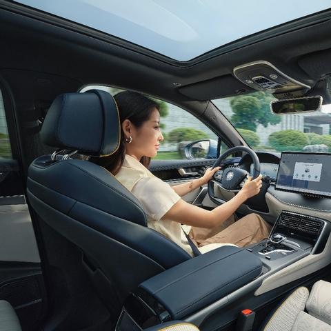 未来驾驶体验塑造者，最新汽车功能解析