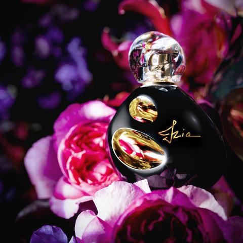 最新连载动漫，奇幻未来世界探索