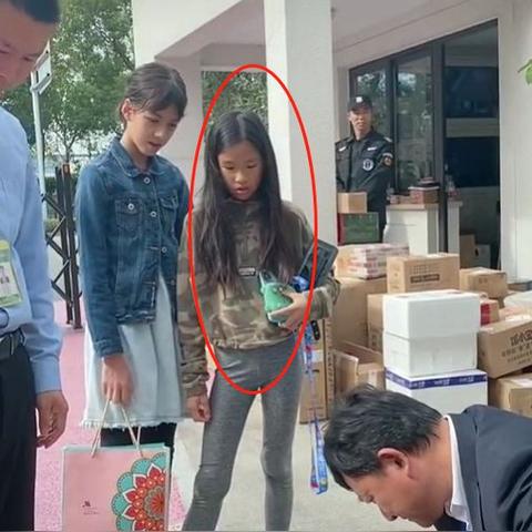 全球娱乐圈最新星闻快报瞩目时刻